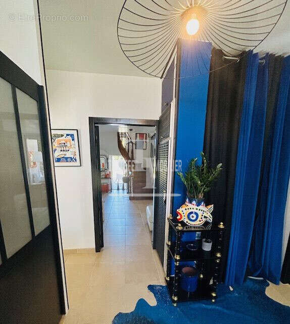 Entrée - Maison à PERIGUEUX