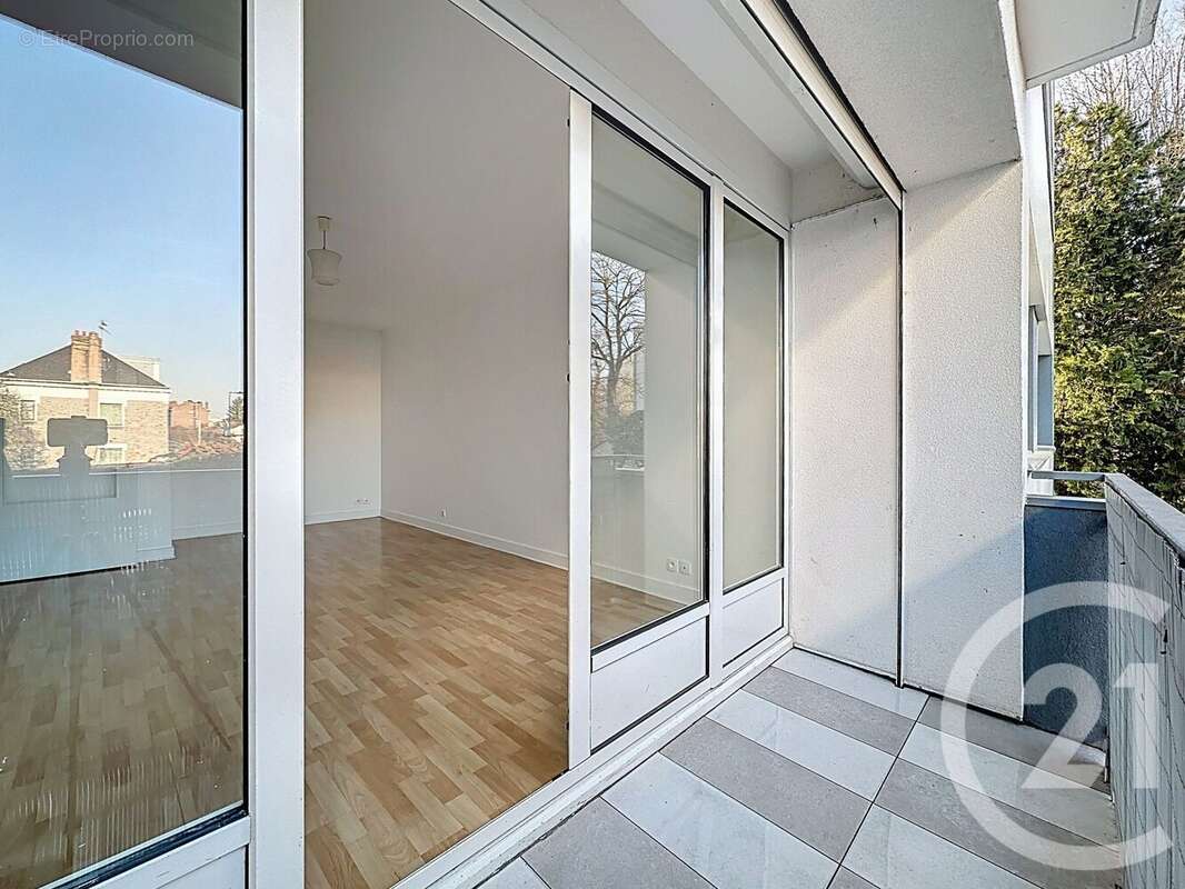 Photo 4 - Appartement à VILLENEUVE-LE-ROI