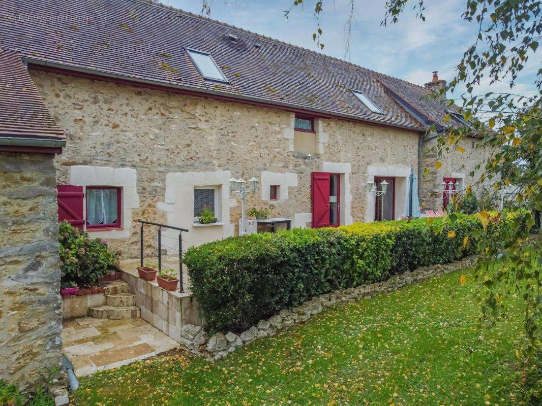Maison à PARIGNE-L'EVEQUE