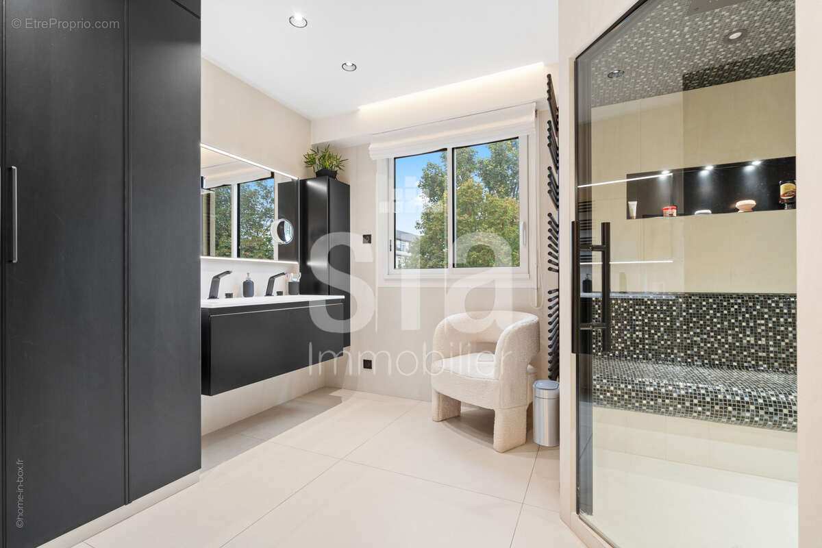 Appartement à NOGENT-SUR-MARNE