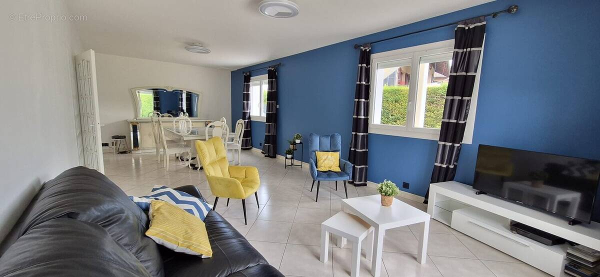 Appartement à CLAIX