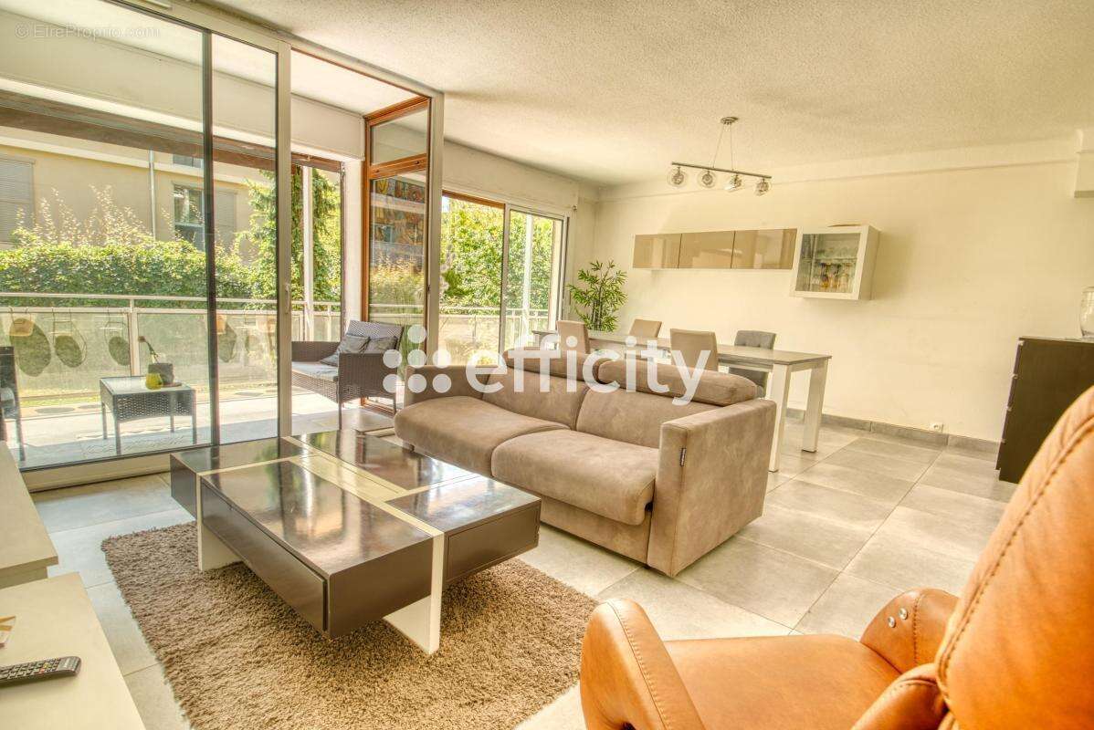 Appartement - photo 3