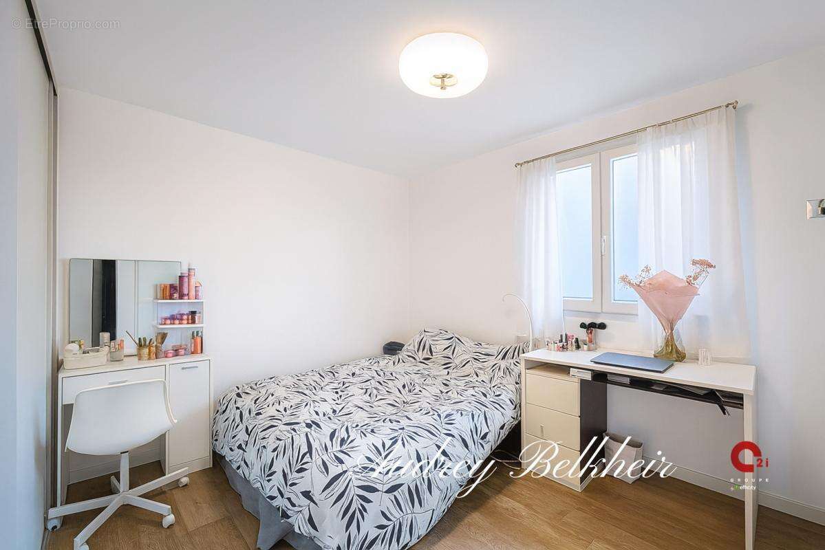 Maison à LA ROUVIERE