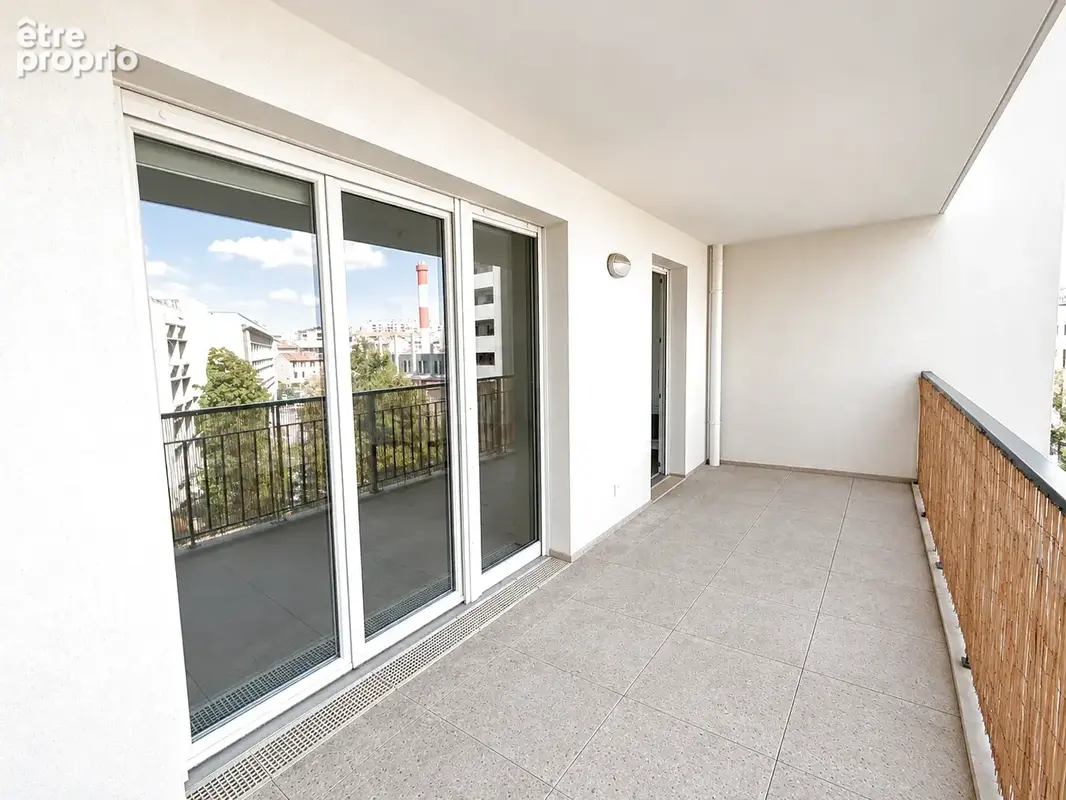 T3 60m2 + Terrasse 11m2 + Garage 13005 Marseille - photo 2