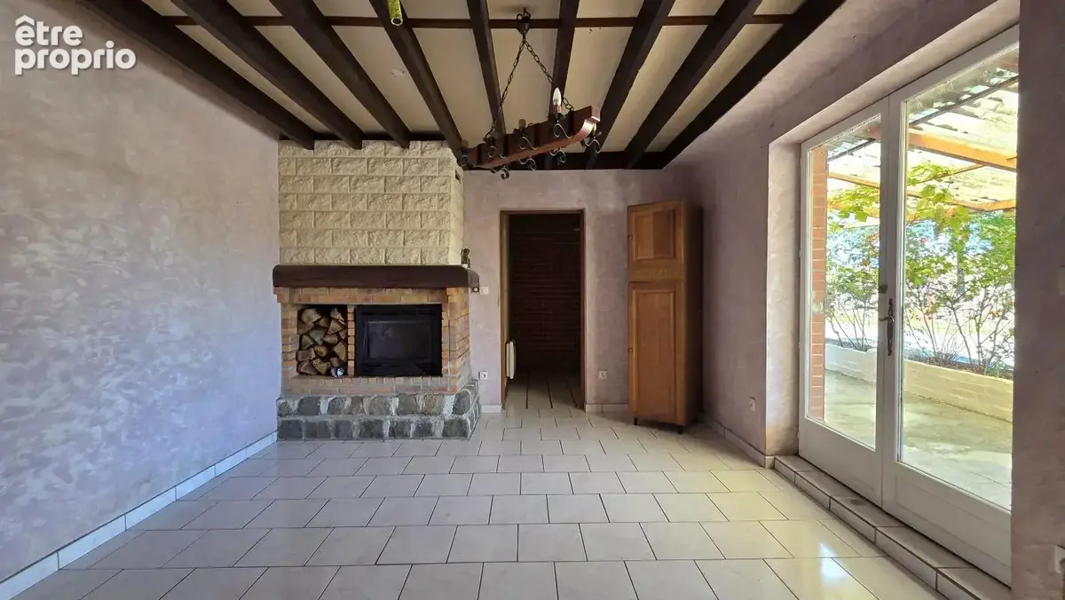 Fermette à conforter sur 4700 m² de terrain, cadre exceptionnel entre Larouillies et La Flamengrie - photo 10