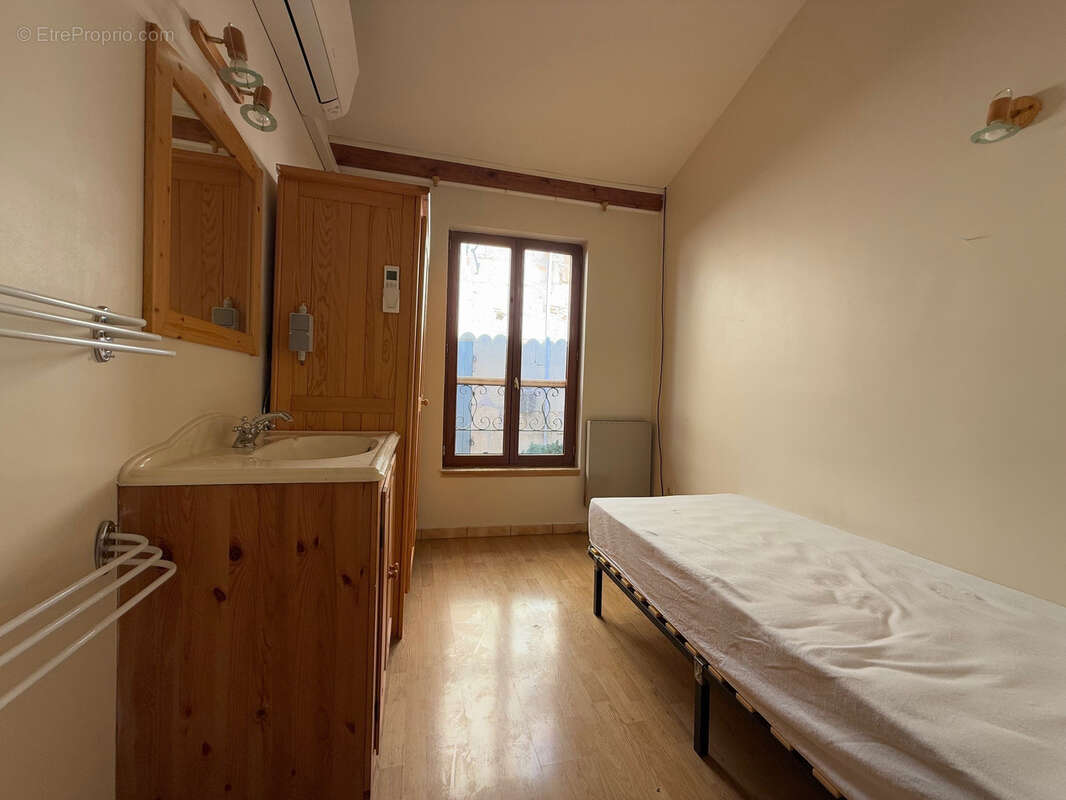 Maison à GALLARGUES-LE-MONTUEUX