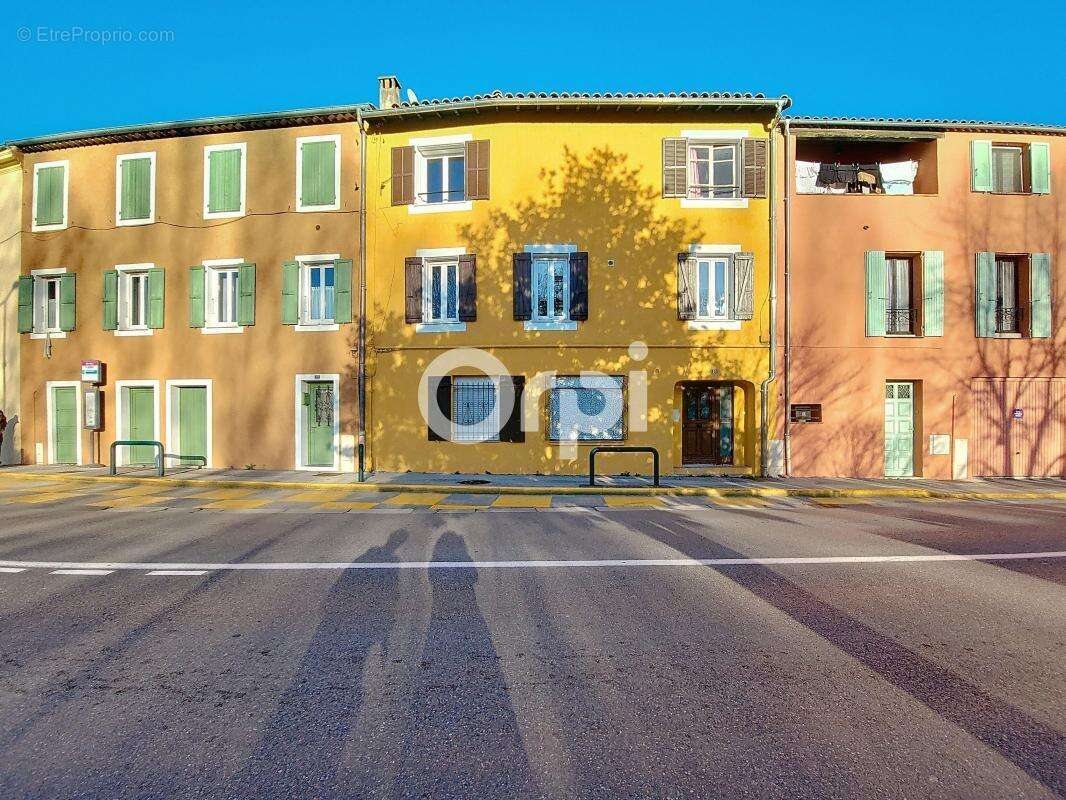 Appartement à VILLENEUVE-LOUBET