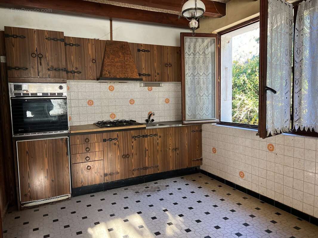 Maison à VILLE-EN-SALLAZ