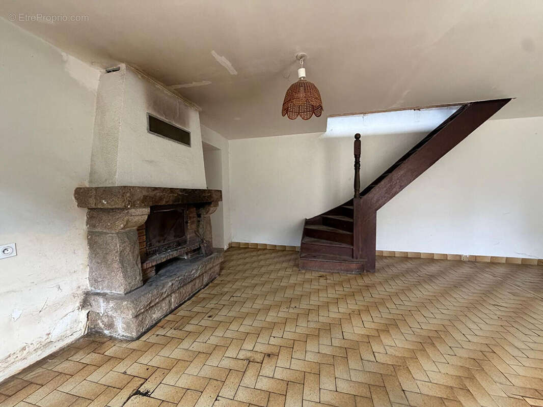 Maison à PLOURIN-LES-MORLAIX