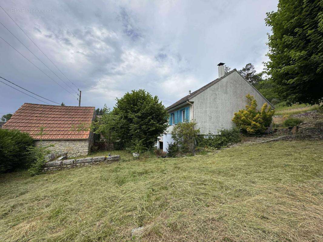 Maison à SACLAS