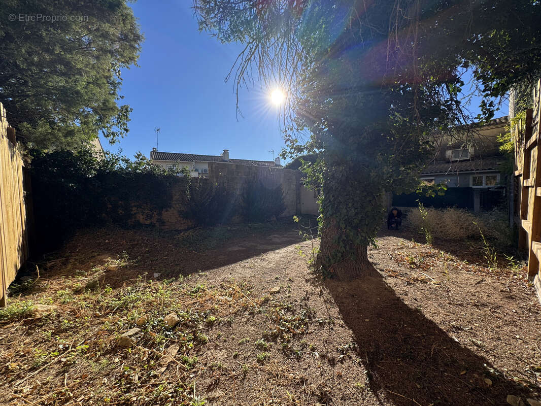 Maison à AIGUES-VIVES