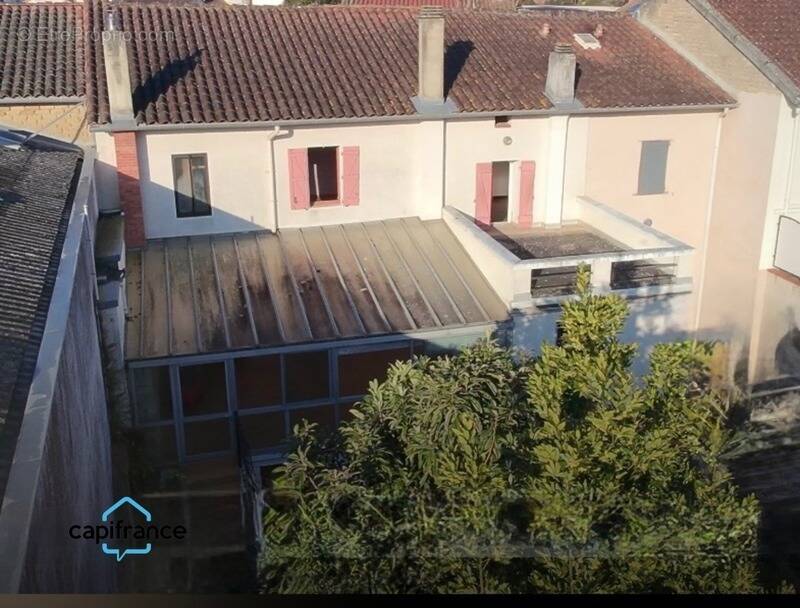 Maison à SAINT-SULPICE