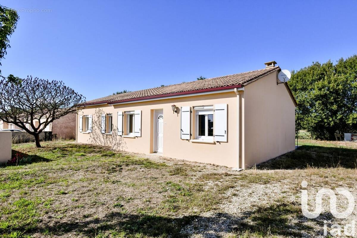 Photo 1 - Maison à FORS