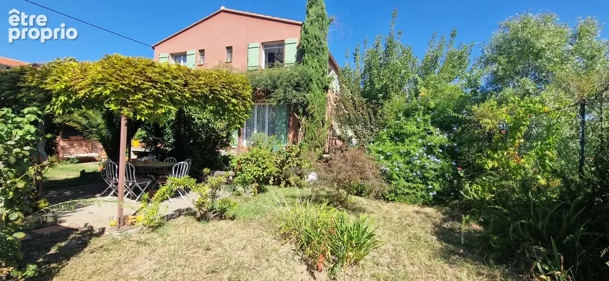 Hors lotissement sur 525 m2 de jardin verdoyant et clos Villa Familiale 3 Faces - 5 chambres  de  170 m2 - photo 11