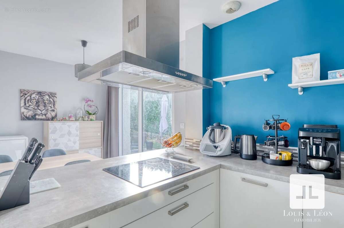 Maison à LACHASSAGNE