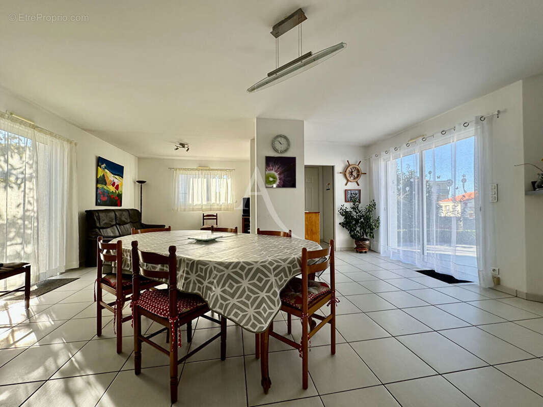 Maison à SAINT-GILLES-CROIX-DE-VIE