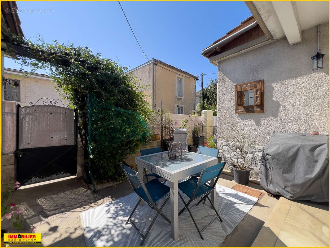 Maison à ILLATS