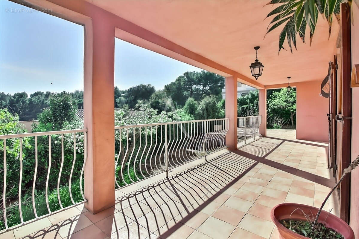 Maison à LE PRADET
