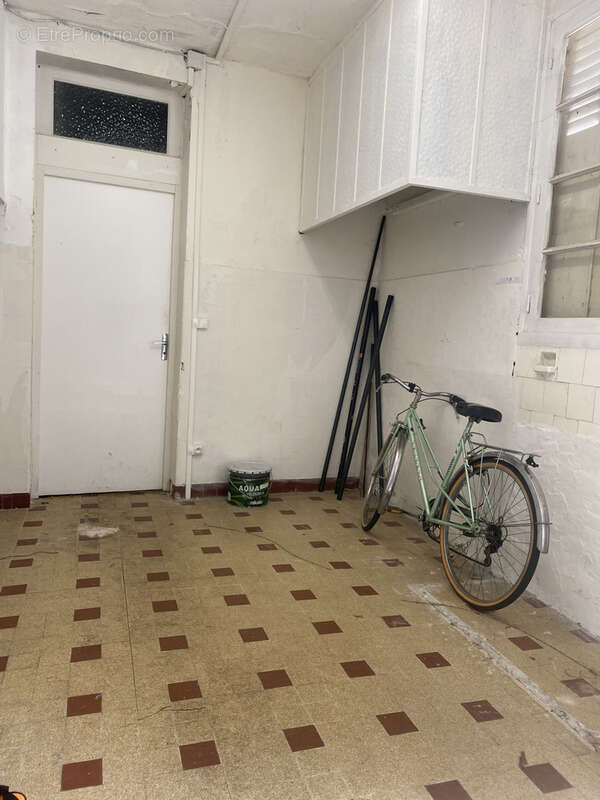 Maison à AIGRE