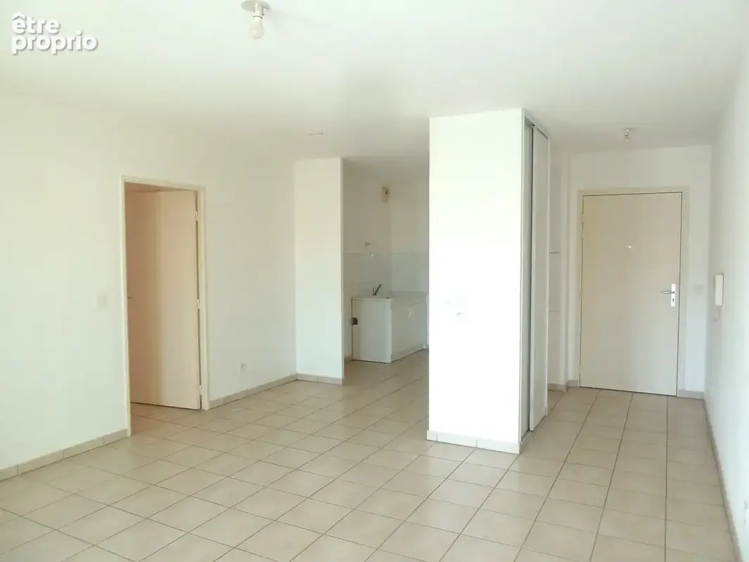 Appartement 4 pièces 76 m² à vendre à Lyon-8e (69008) - photo 5