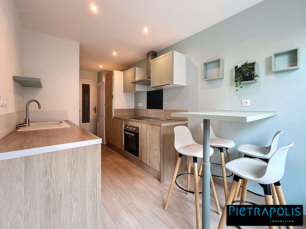 Appartement à OULLINS