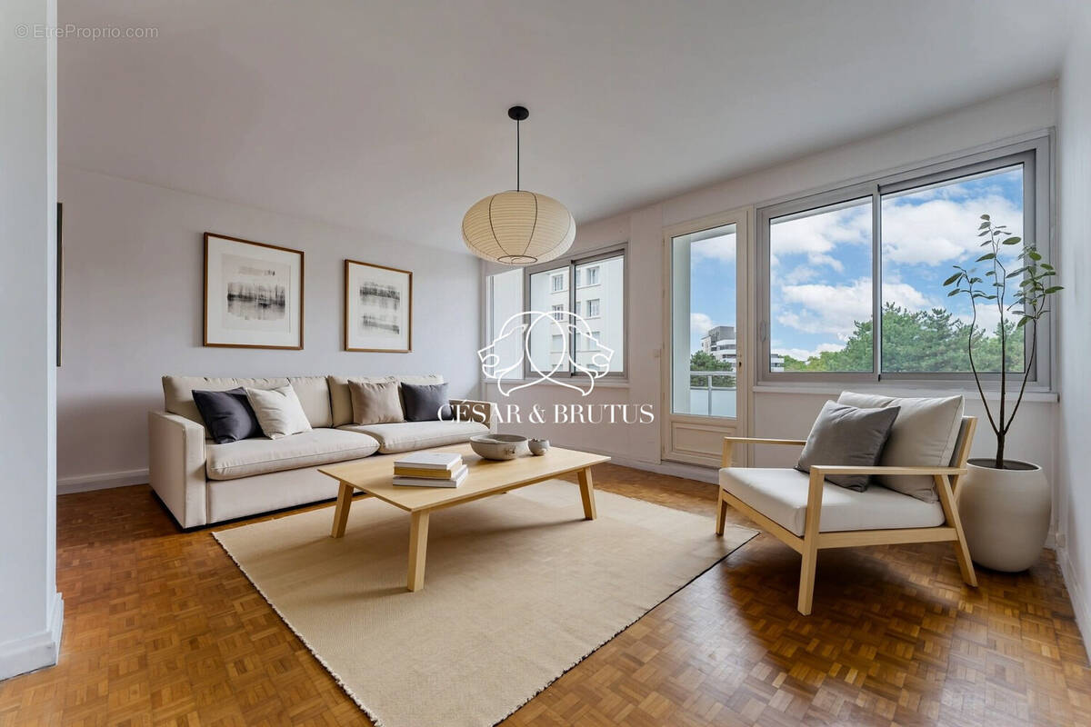 Appartement à LYON-8E