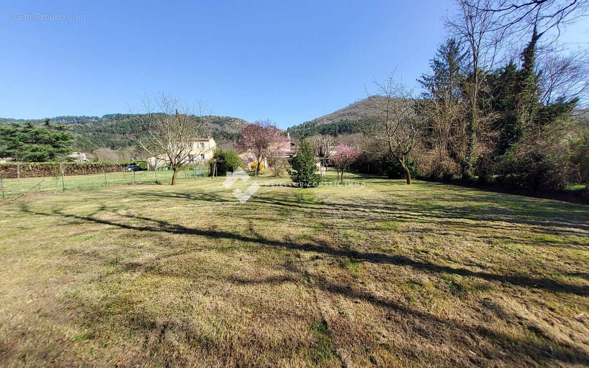 Maison 138 m² à Gagnieres  - photo 3