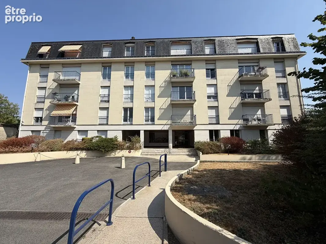 Photo Appartement à Fontainebleau au prix de 149 000€