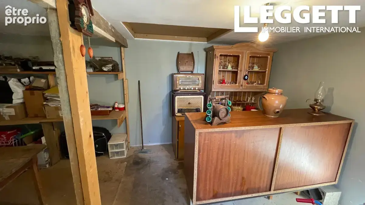 Grande maison de village de 5 chambres avec terrain, nombreuses dépendances et allée privée - photo 10