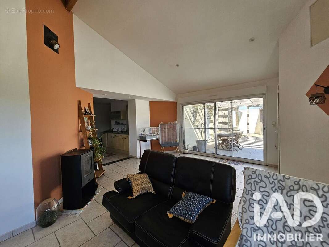 Photo 3 - Maison à MAGNE