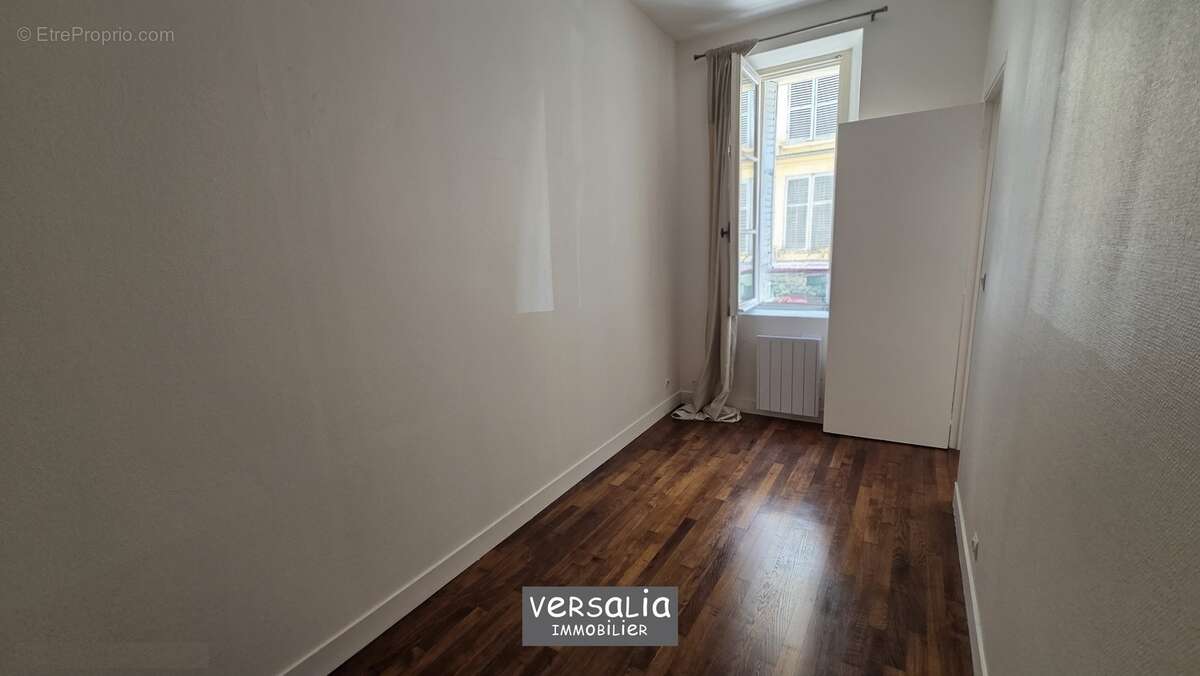 Appartement à VERSAILLES