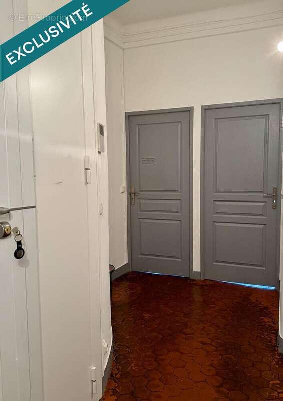 Photo 8 - Appartement à MARSEILLE-2E