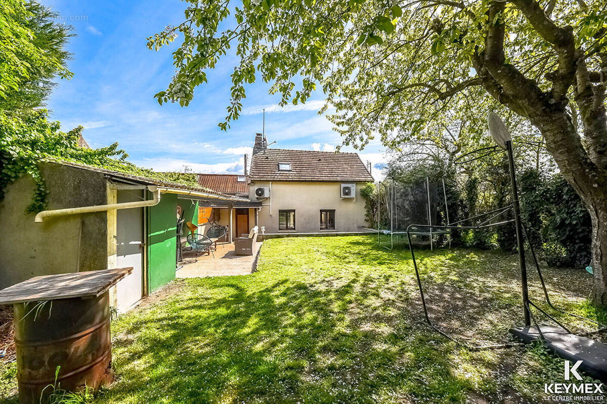 Maison à BRUYERES-SUR-OISE