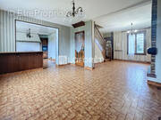 Maison à CHILLY-MAZARIN