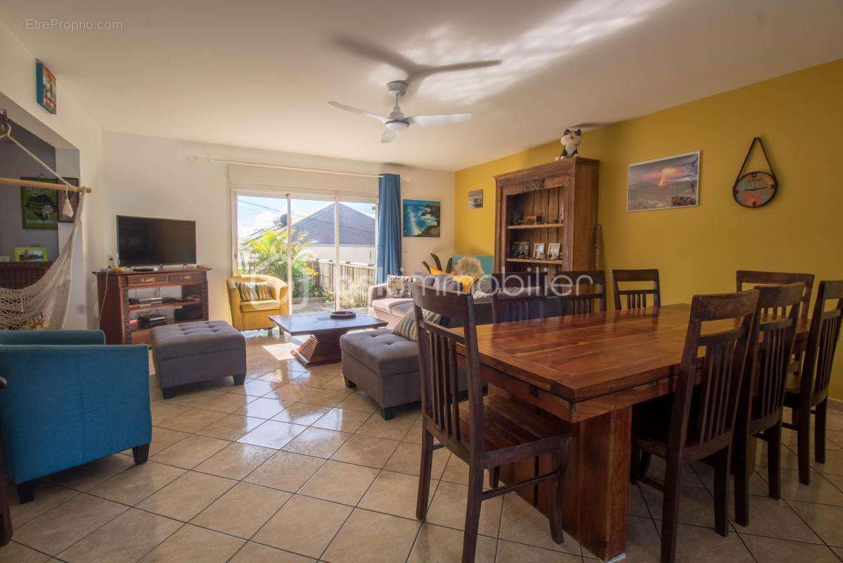 Maison à SAINT-JOSEPH