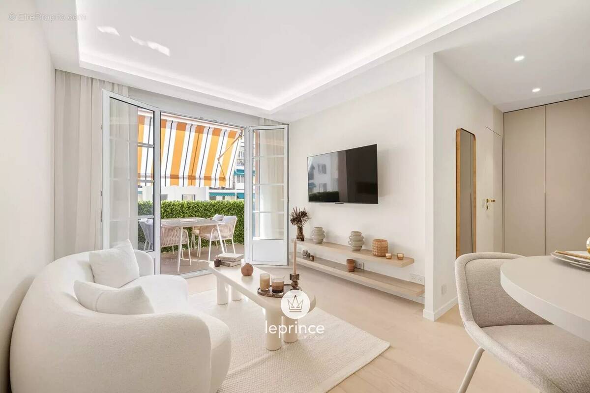 Appartement à NICE