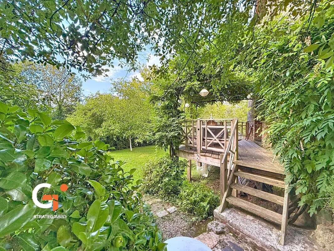 Maison à AMFREVILLE-LES-CHAMPS