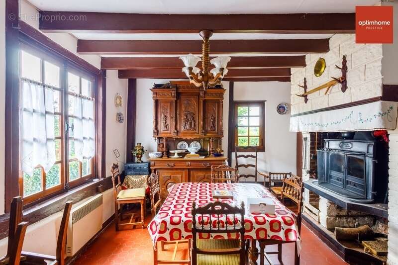 Maison à PONT-L'EVEQUE