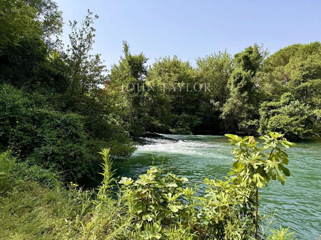Vente bastide authentique du XVIe siècle – Cœur du Port de Sorgues - photo 2
