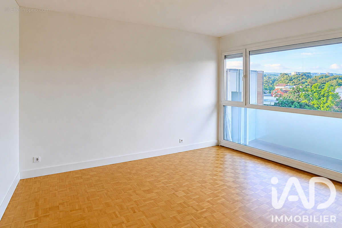 Photo 2 - Appartement à LE PERREUX-SUR-MARNE