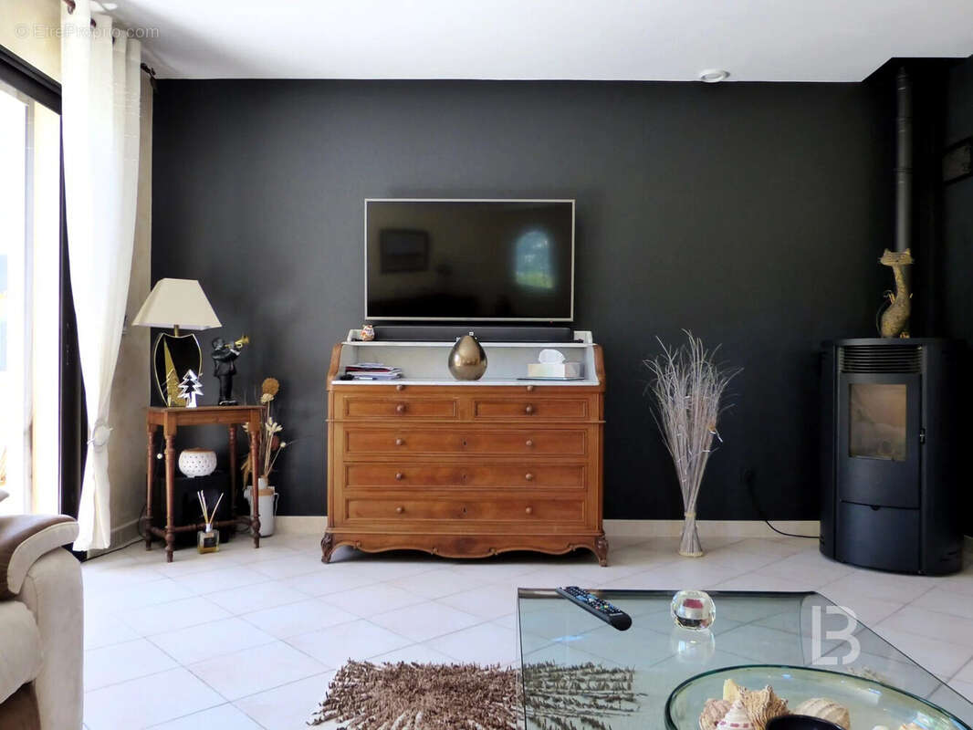 Maison à CARQUEIRANNE