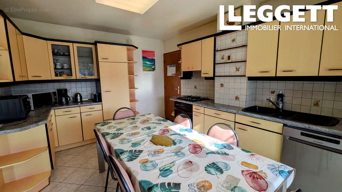 Maison à CLEDEN-CAP-SIZUN