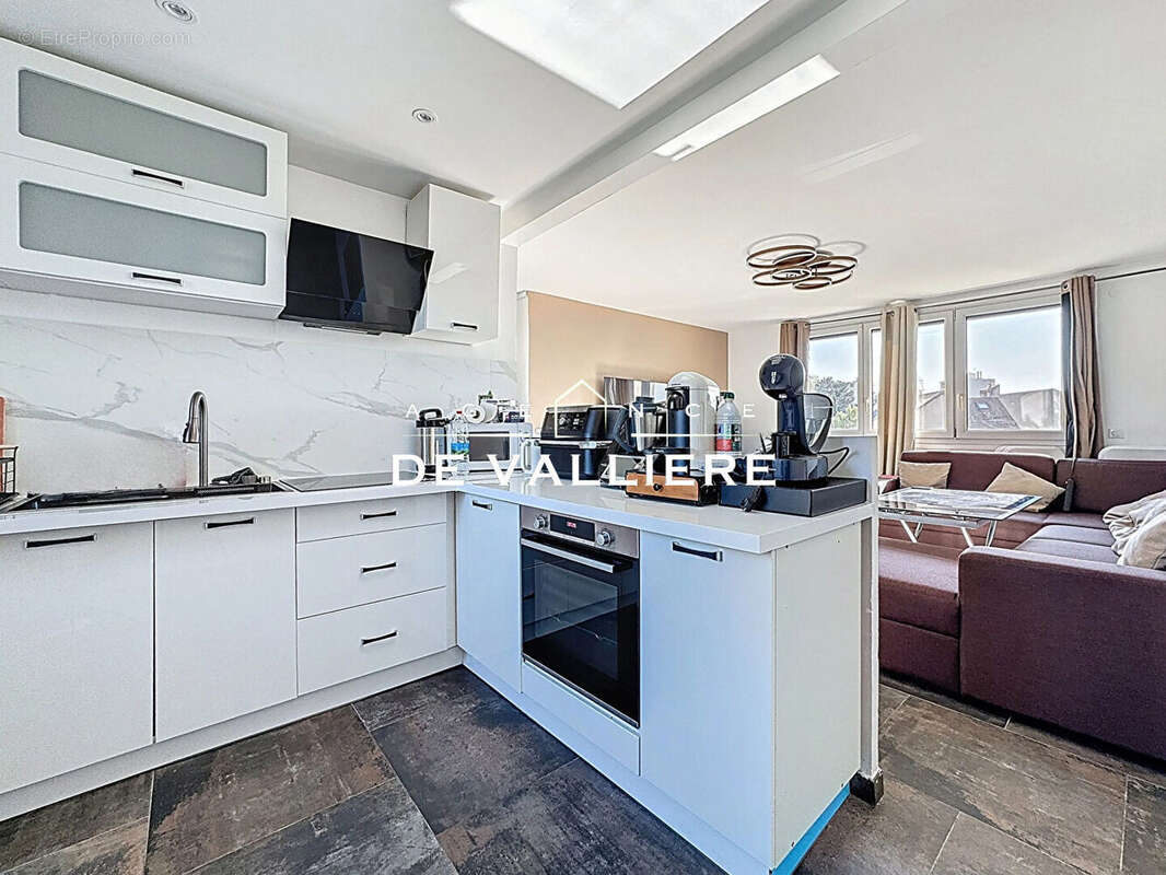 Appartement à RUEIL-MALMAISON