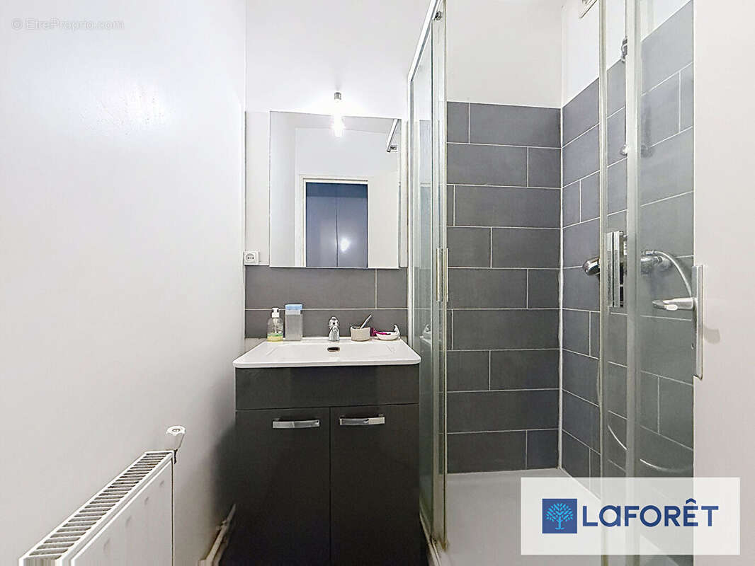 Appartement à LE PLESSIS-TREVISE