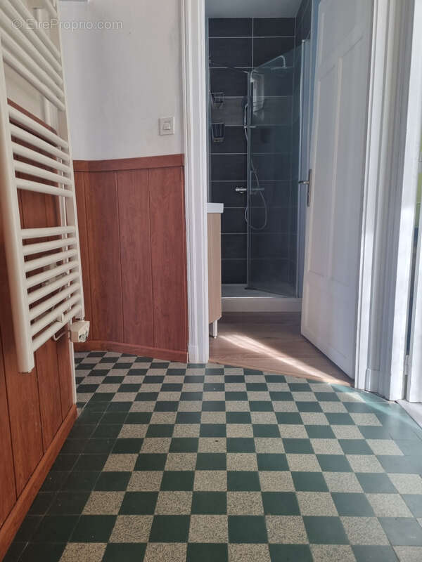 Appartement à POMMERIT-LE-VICOMTE