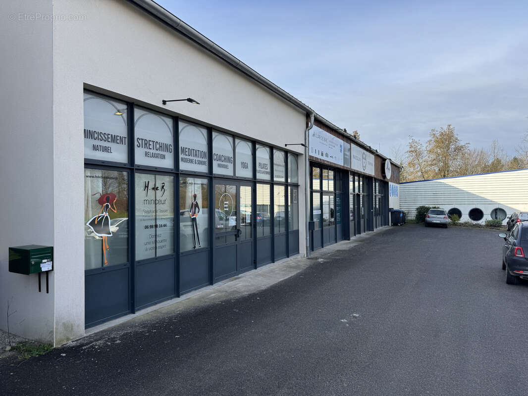 Commerce à SAINT-BENOIT