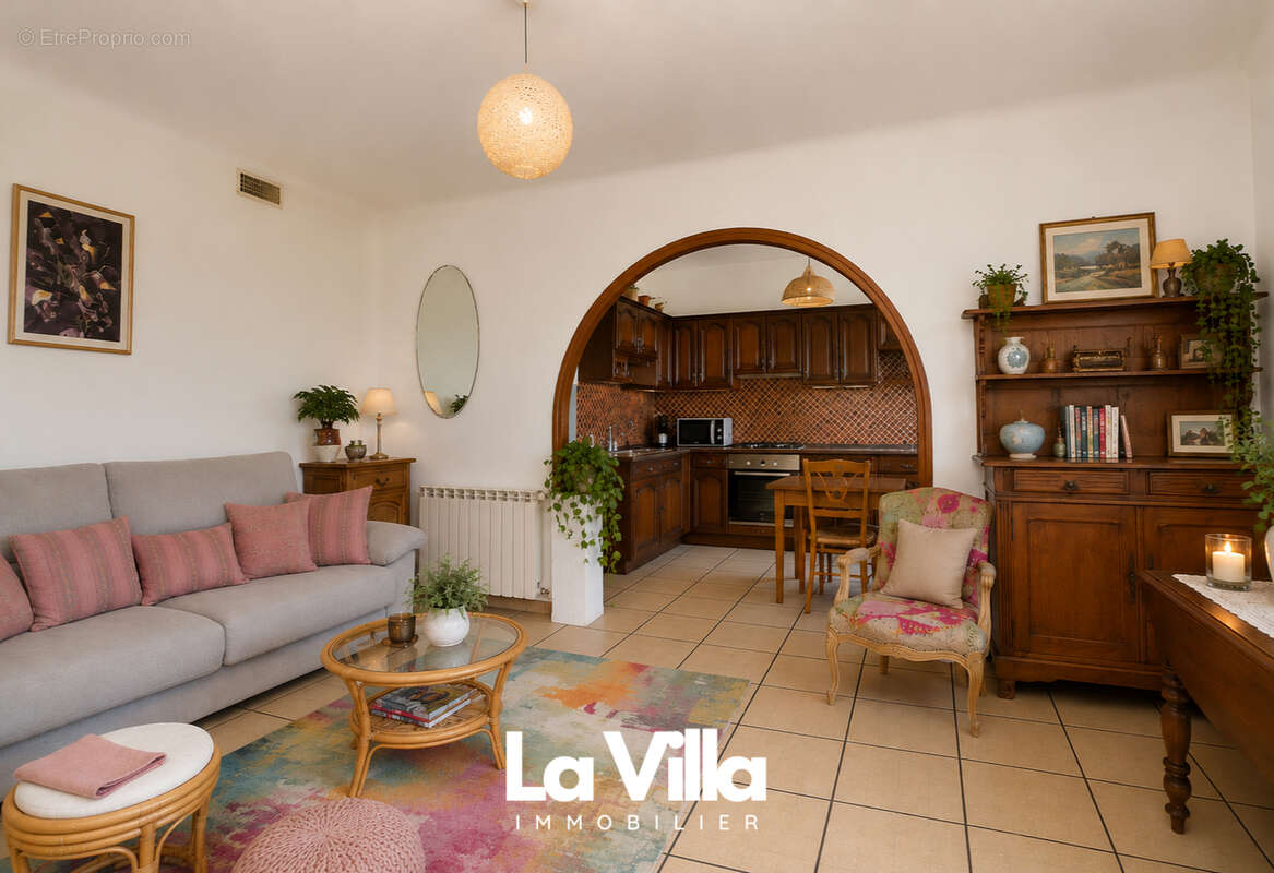 Maison à VISAN