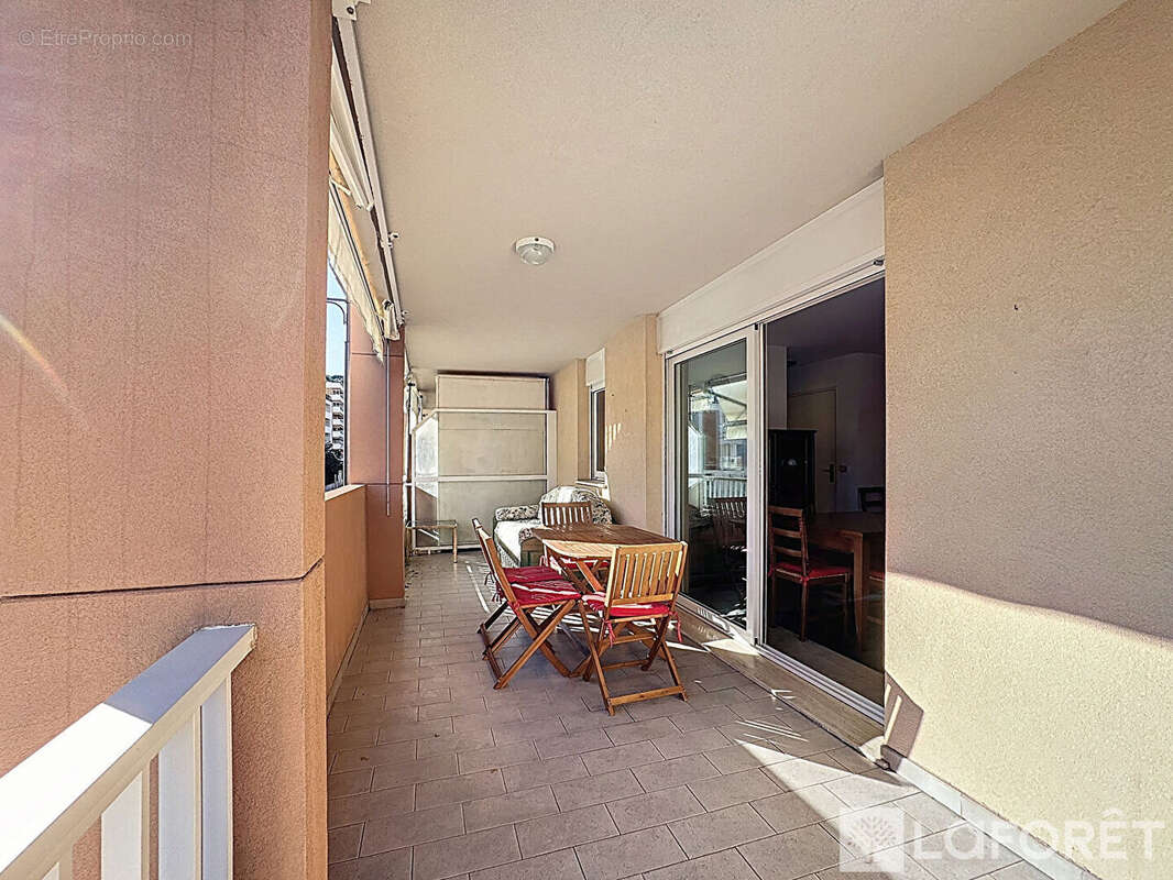 Appartement à ROQUEBRUNE-CAP-MARTIN