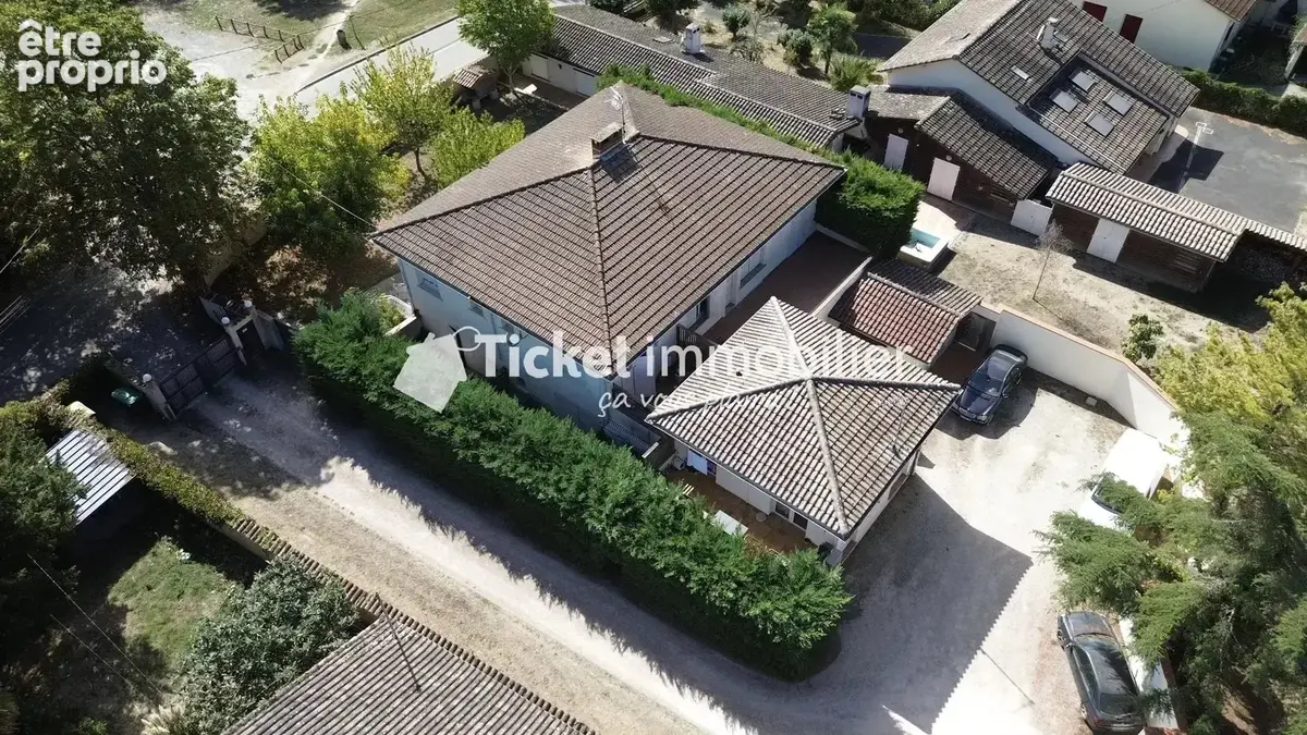 Appartement 61m2 pibrac centre, 1er étage, terrasse couverte de 32m2, jardin privatif d'environ 130m2, combles de 35m2, à rénove - photo 10