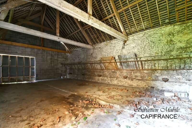 Maison rénovée + ancienne maison + (granges, écurie, étable)  LES PAS-PONTORSON (50) en Baie du Mont Saint Michel - photo 30